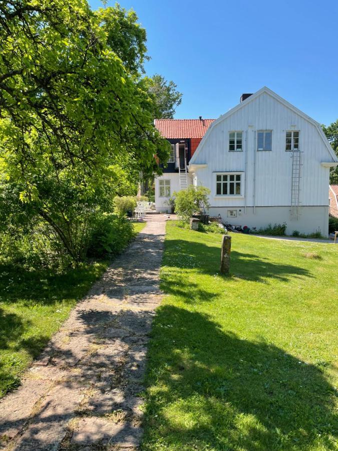 Rosenfors Herrgard B&B บอรีโฮล์ม ภายนอก รูปภาพ
