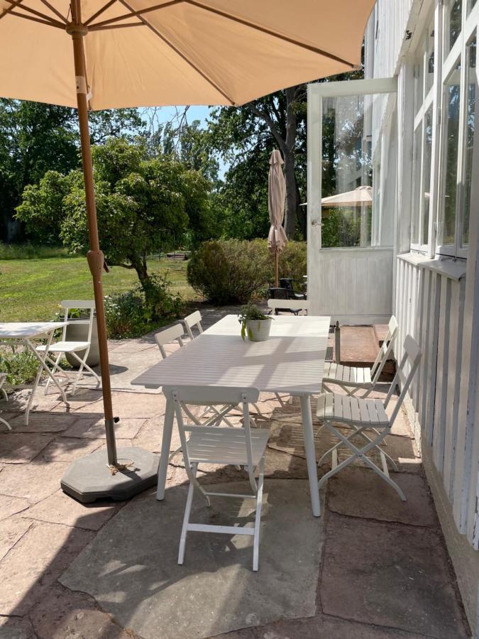Rosenfors Herrgard B&B บอรีโฮล์ม ภายนอก รูปภาพ